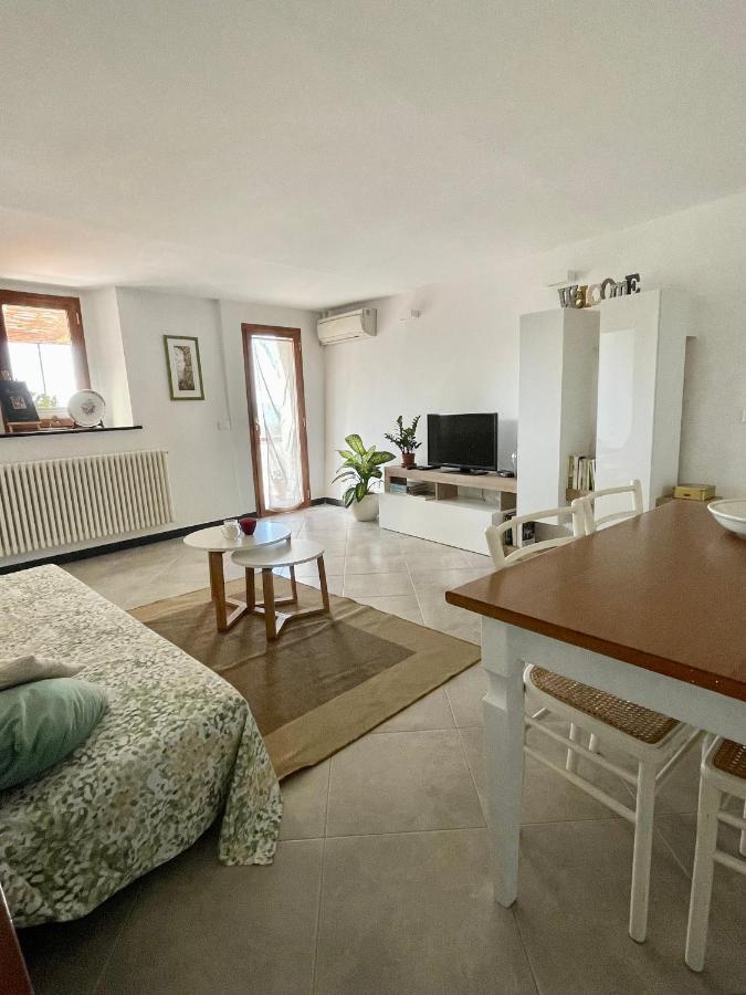 Апартаменты La Casa Nel Borgo Фоздиново Экстерьер фото